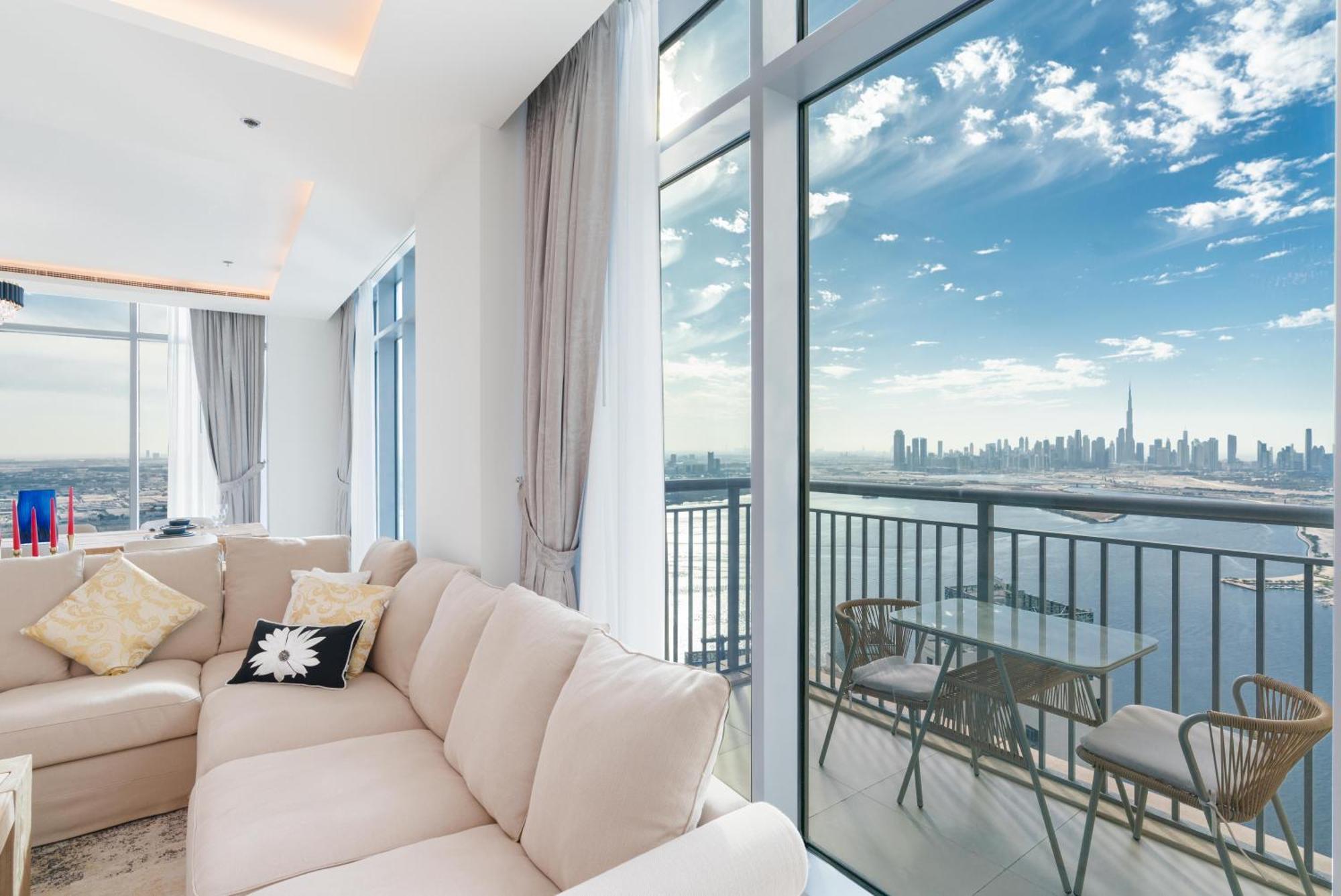 Spacious & Amazing 3 Bedroom Penthouse Burj Khalifa View