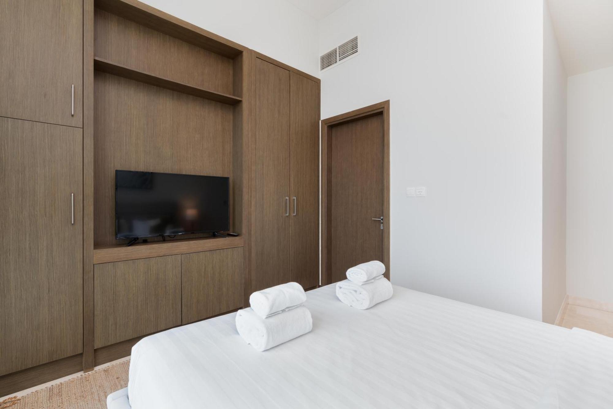 Apartment Spacious & Amazing 3 Bedroom Penthouse Burj Khalifa View Dubai