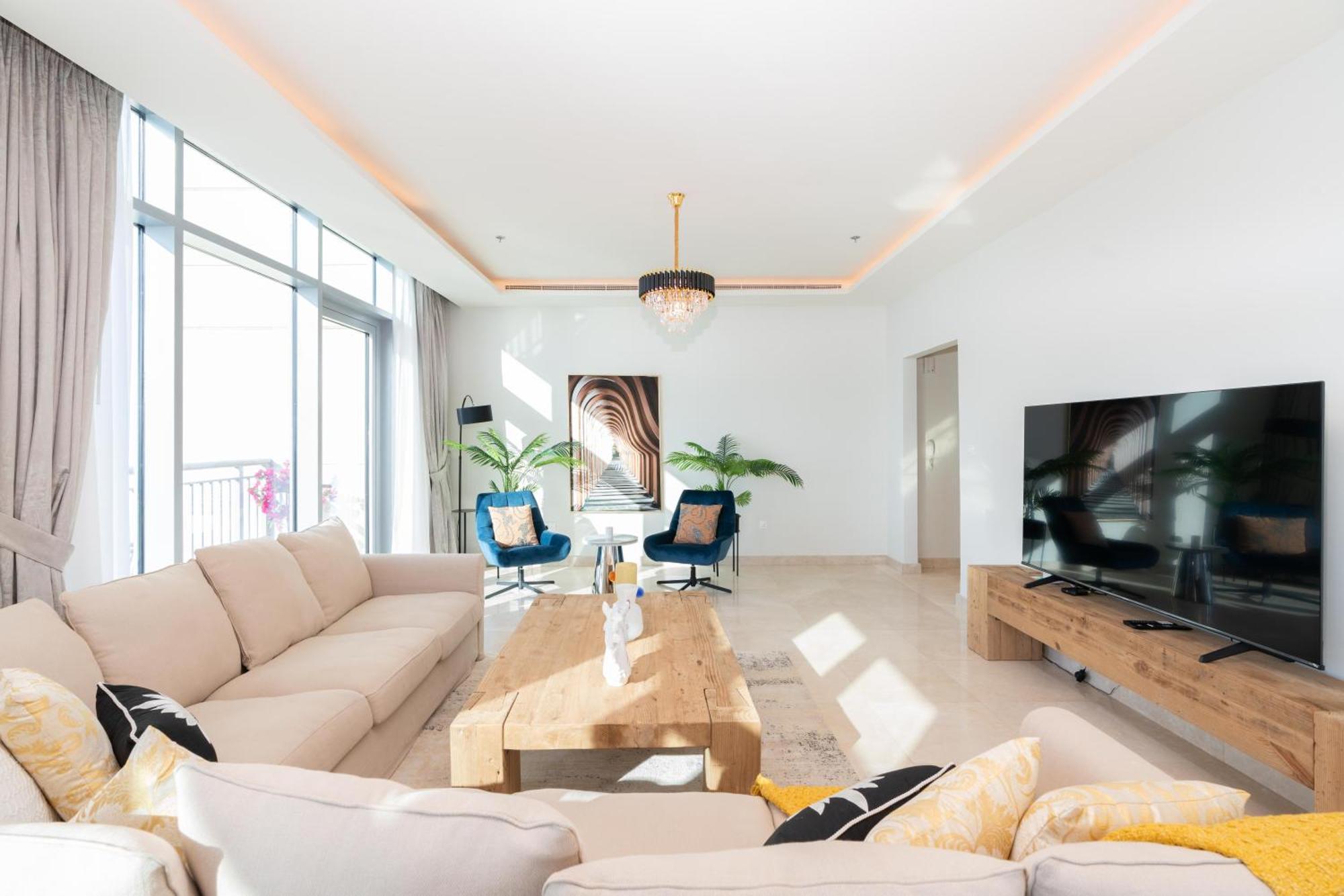 Apartment Spacious & Amazing 3 Bedroom Penthouse Burj Khalifa View *