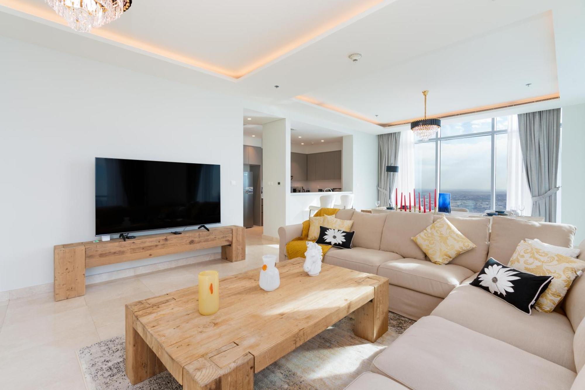 Spacious & Amazing 3 Bedroom Penthouse Burj Khalifa View *