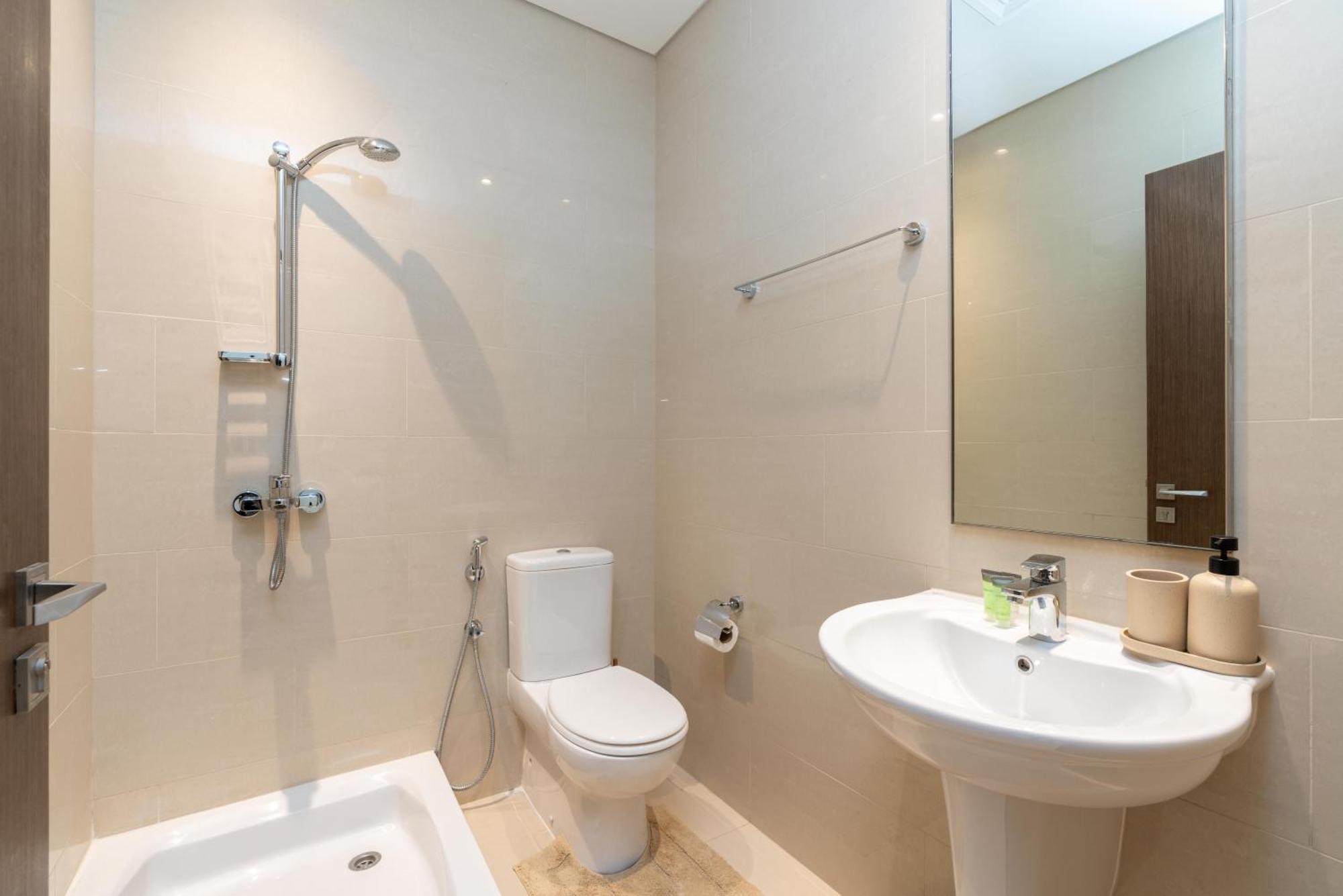 Apartment Spacious & Amazing 3 Bedroom Penthouse Burj Khalifa View